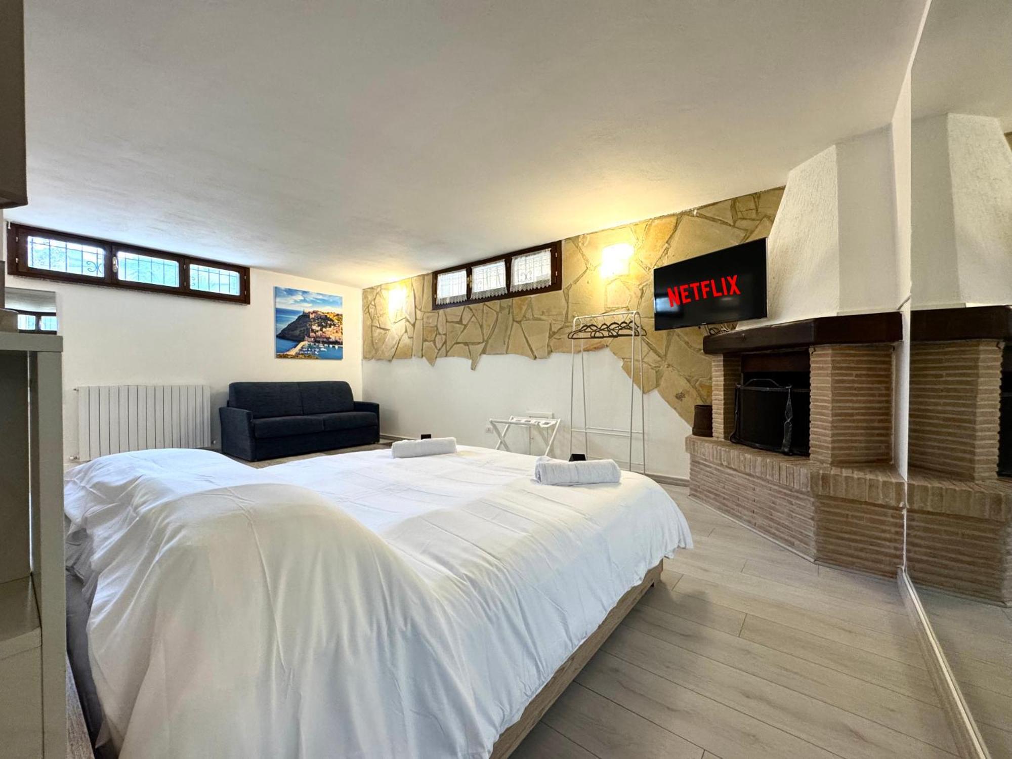 Residence Il Boschetto - Villa Con Piscina 格罗塞托 外观 照片