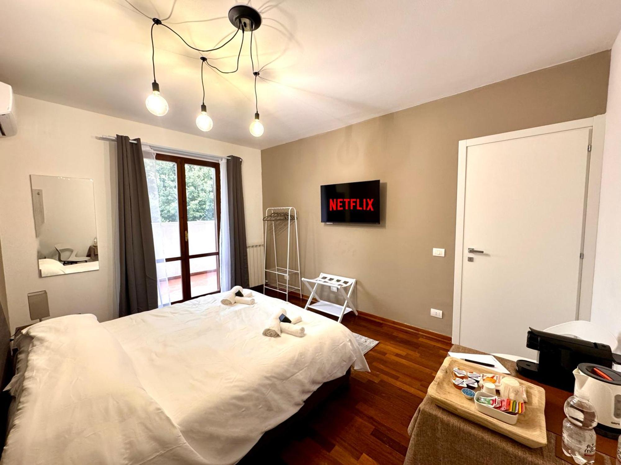 Residence Il Boschetto - Villa Con Piscina 格罗塞托 外观 照片
